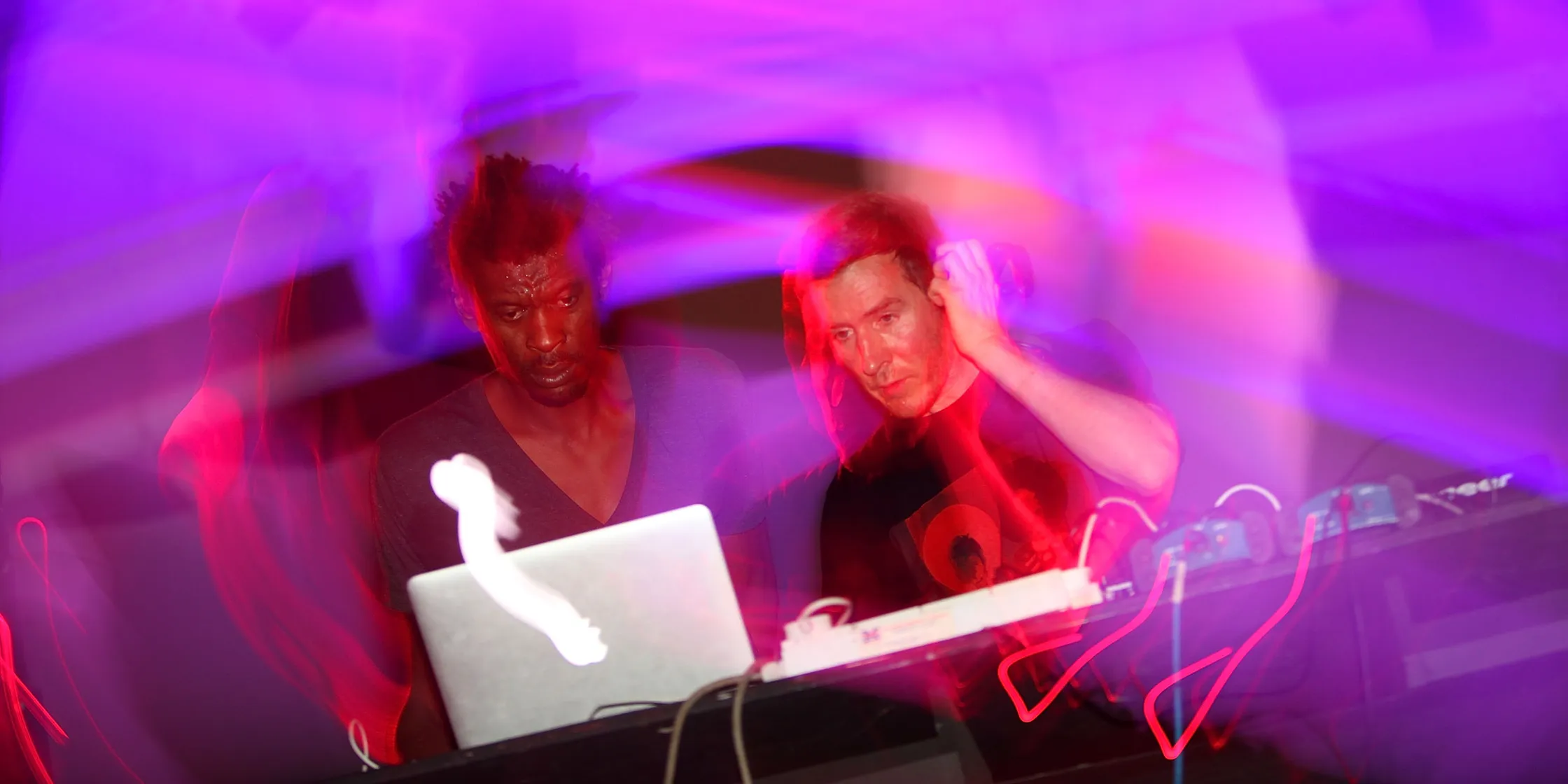 Massive Attack - Music Withdrawal